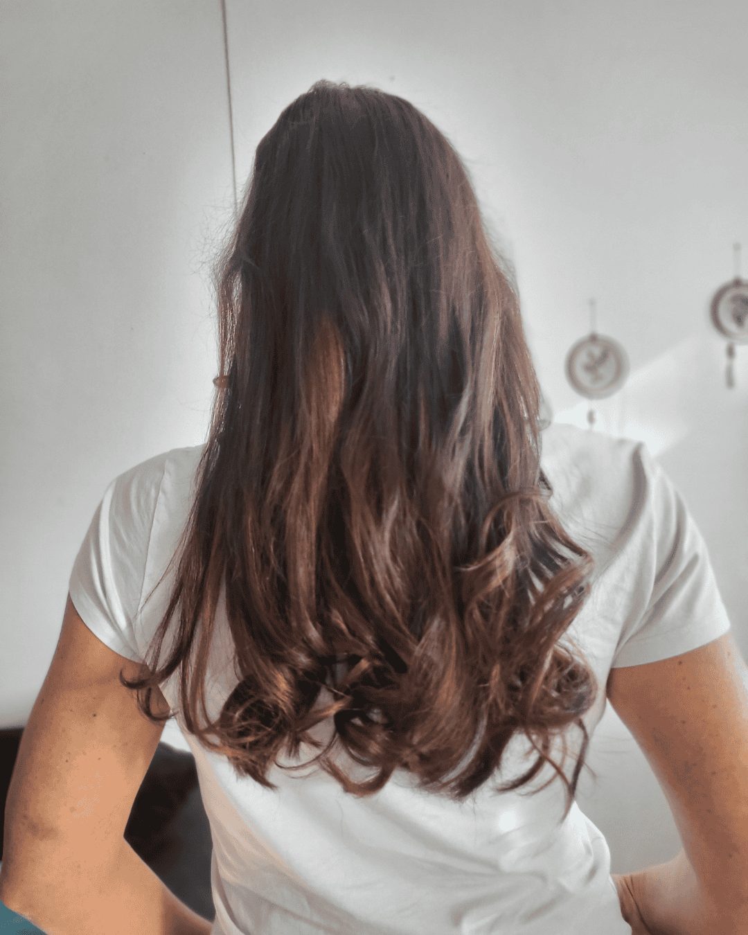 Frischer Look mit neuer Haarfarbe und modernem Schnitt von Fiona Giganti